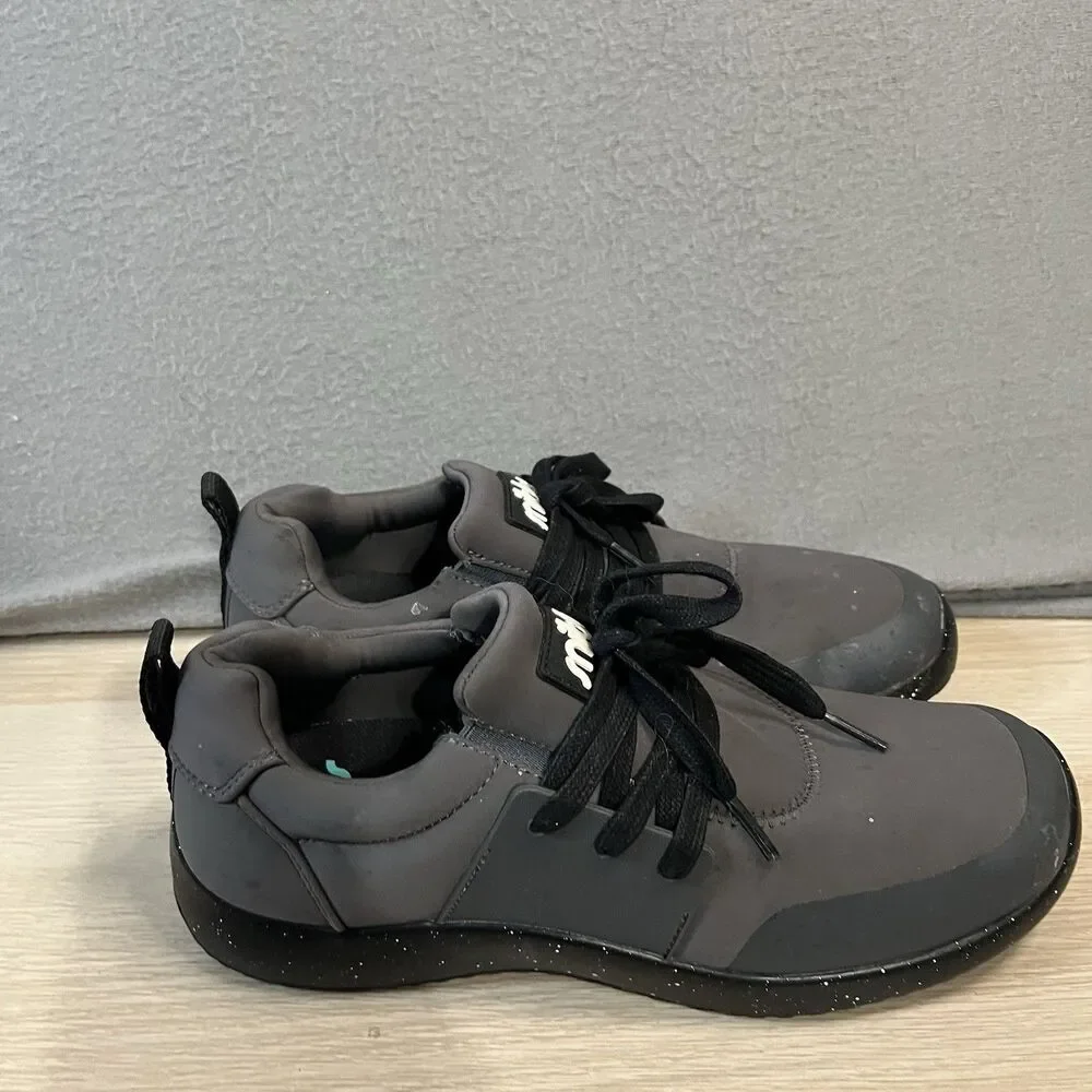 Snibbs Spacecloud 2.0 Gray Black Speckle Work Shoes Womens Size 10 Non Slip